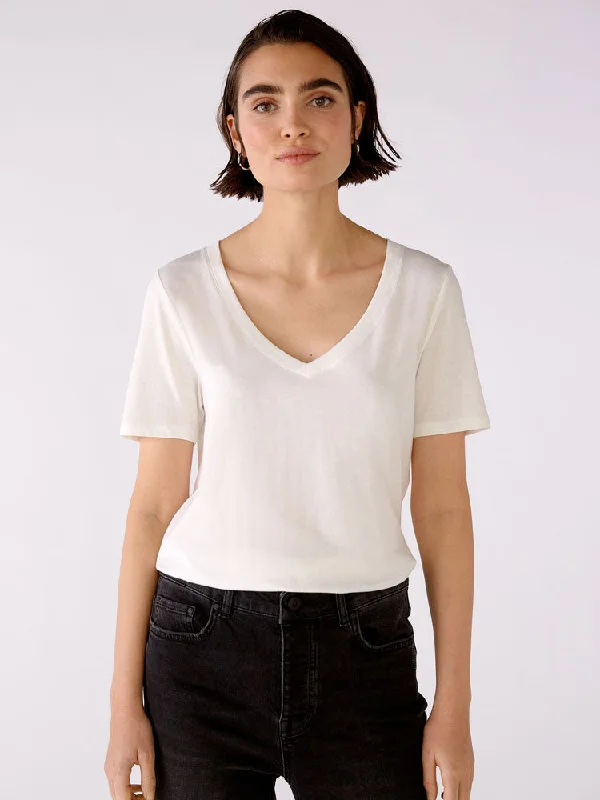 Oui T-shirt Cloud Dancer-- Hooded Caped Shawl Collar