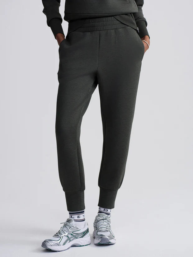 The Slim Cuff Pant 25"-Olive Marl Chic Capri Pants