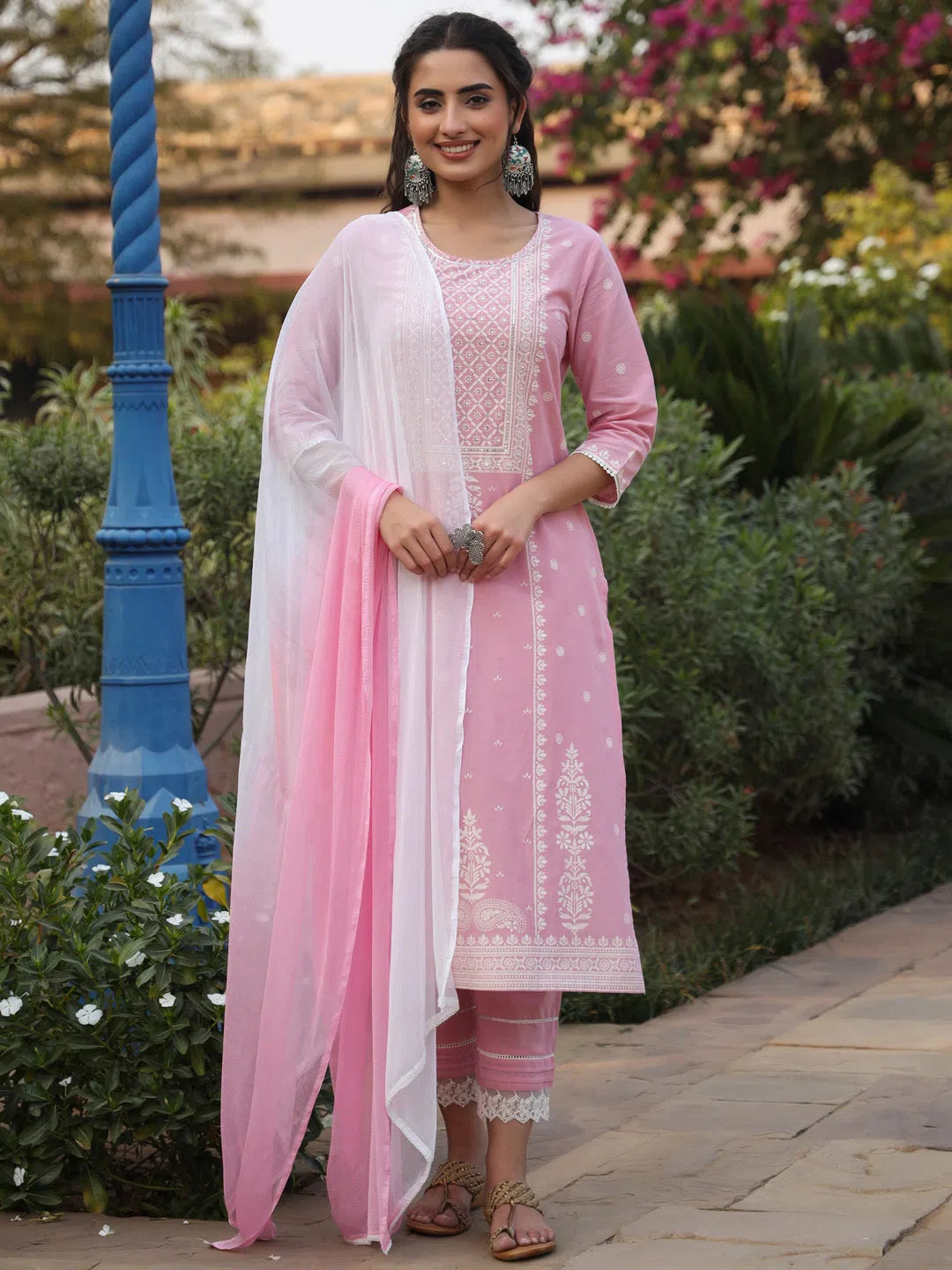 Juniper Women'S Pink Cambric Floral Print Kurta Straight Pant And Duptta Sets Comfortable Pleated Pants