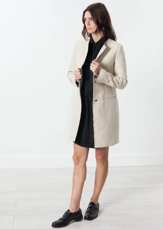 Tessuto Jacket in Cream Fleece Jacket Down Jacket Feather Jacket