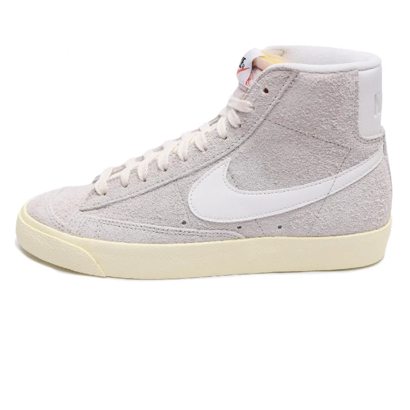 Nike Blazer Mid '77 VNTG 'Suede' Light Bone Women's Luxurious Jacket