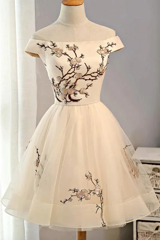 A Line Off the Shoulder Short Homecoming Gown with Appliques, Tulle Short Party Dresses M1752 Tunics Floral girly