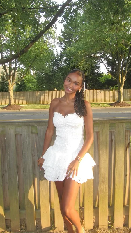 White Sweetheart A-Line Short Party Dress Homecoming Dress MD7315 Sequined Elegant Party